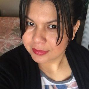 Meet your Posher, Nuria